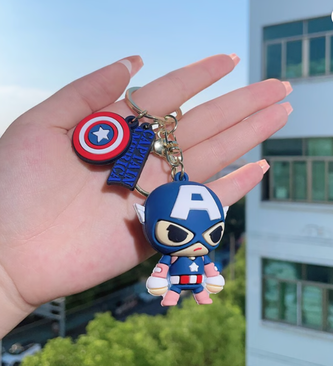 SUPERHERO-KEYCHAIN